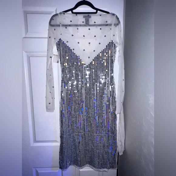 H:ours Sparkly Dress - Picture 6 of 6